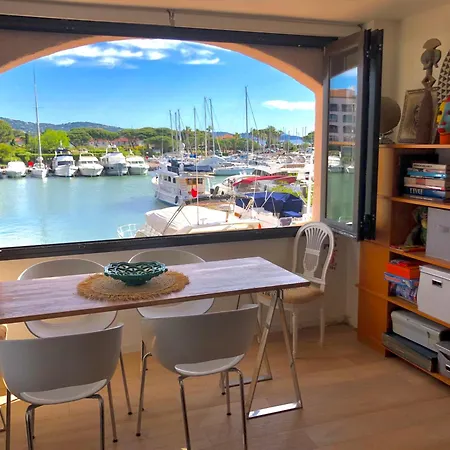 Apartment Sur Le Golf De St Tropez